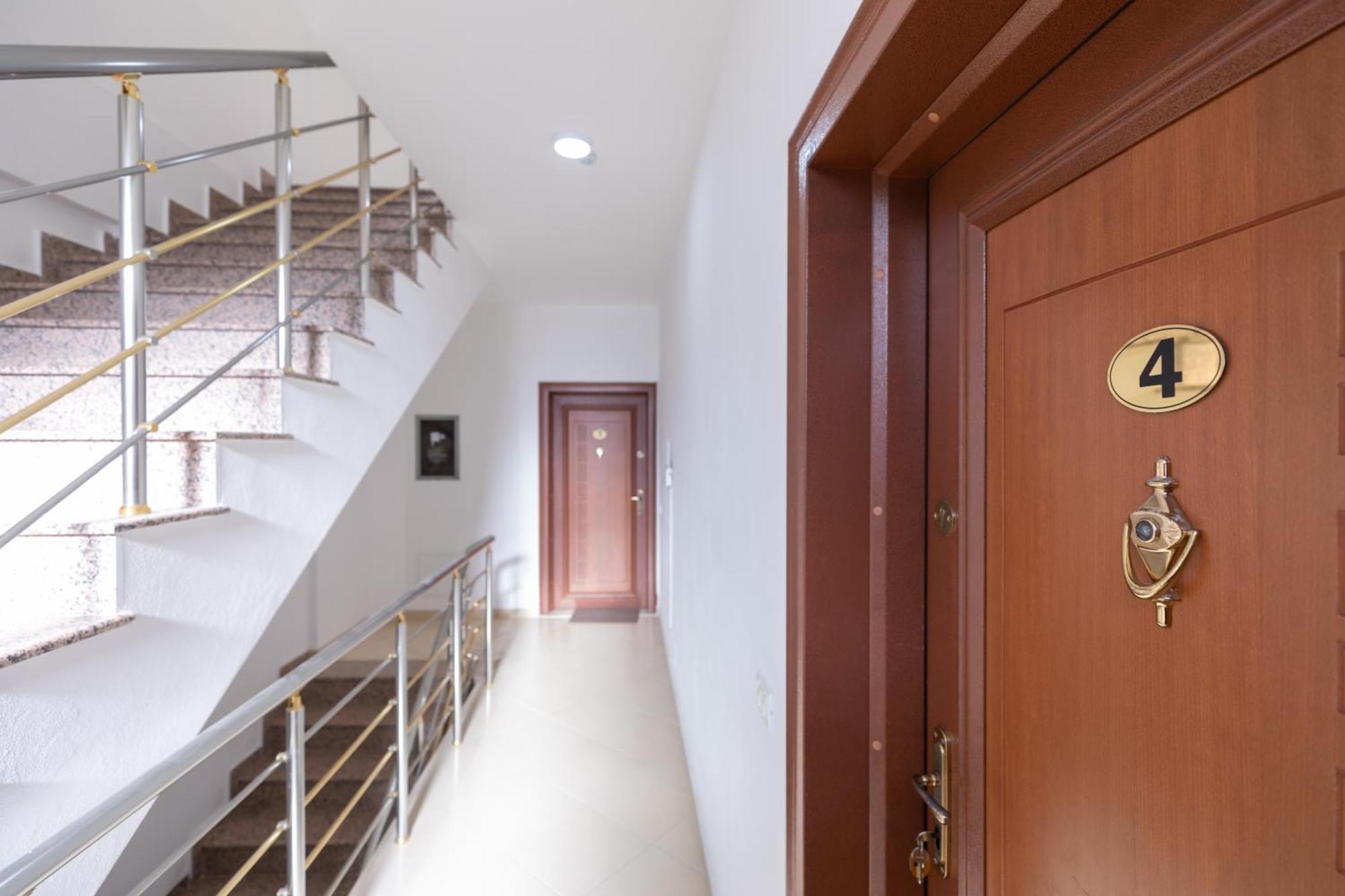 Vila Emi Apartment'S ドゥラス エクステリア 写真