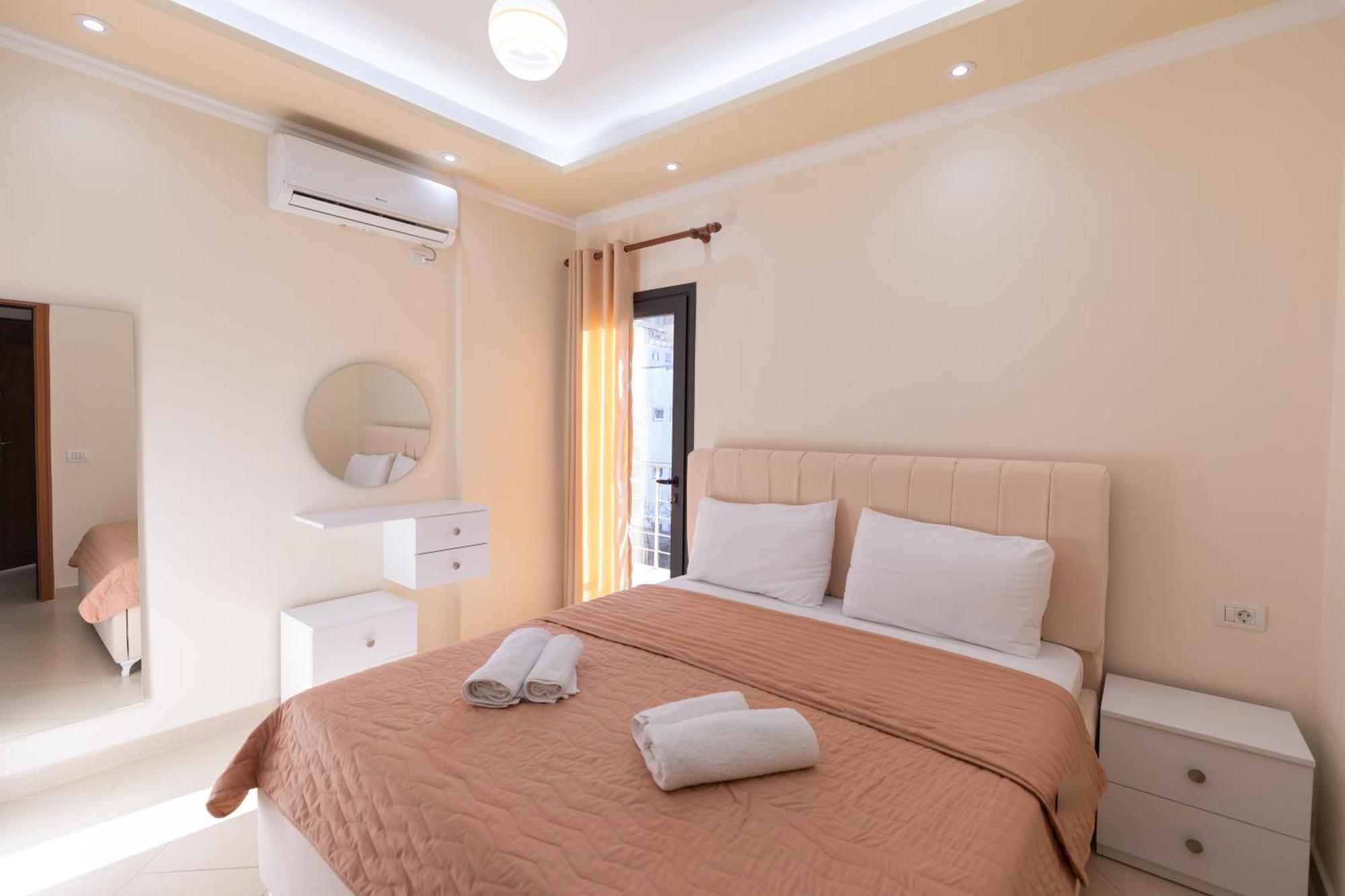 Vila Emi Apartment'S ドゥラス エクステリア 写真
