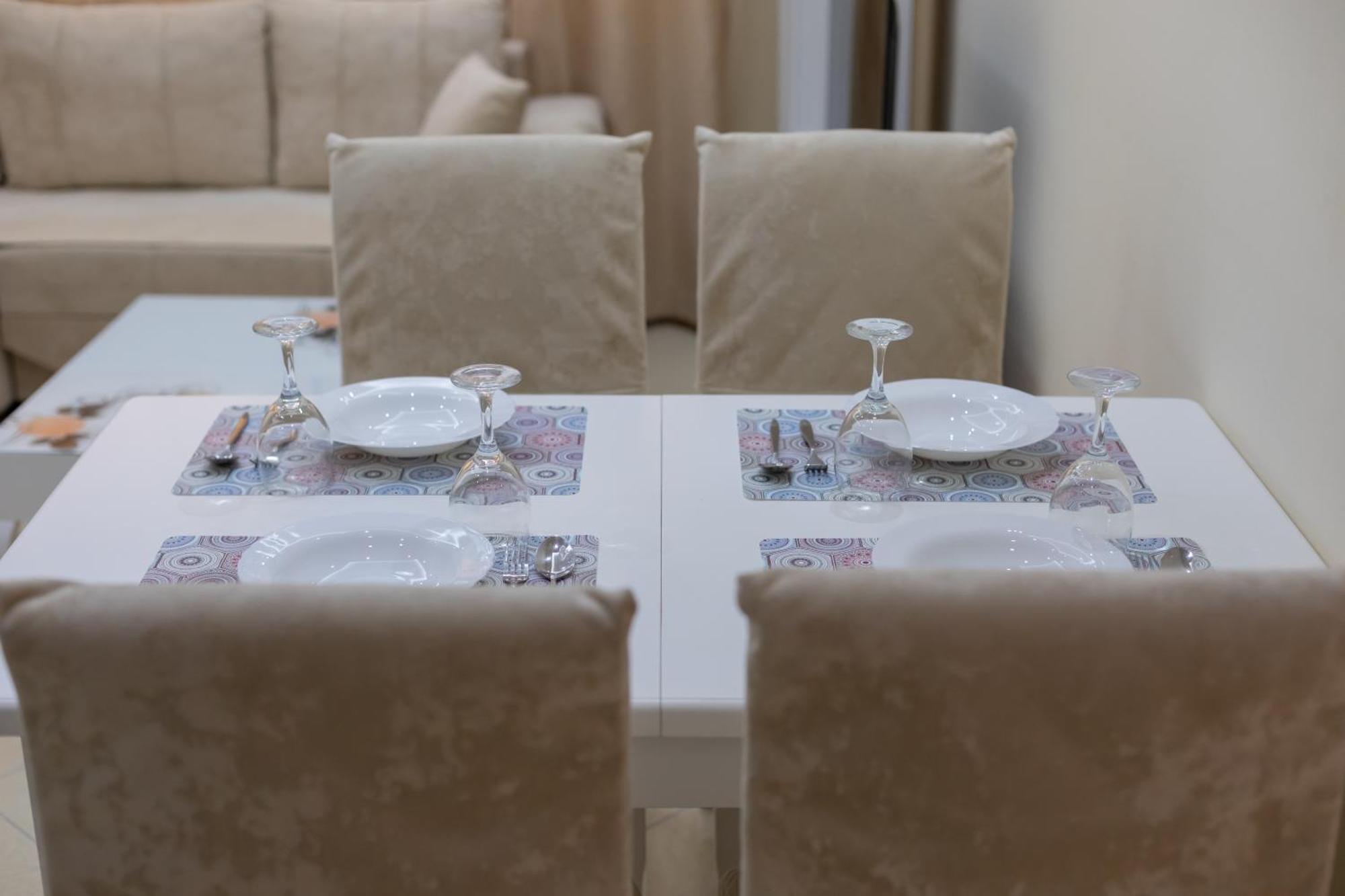 Vila Emi Apartment'S ドゥラス エクステリア 写真