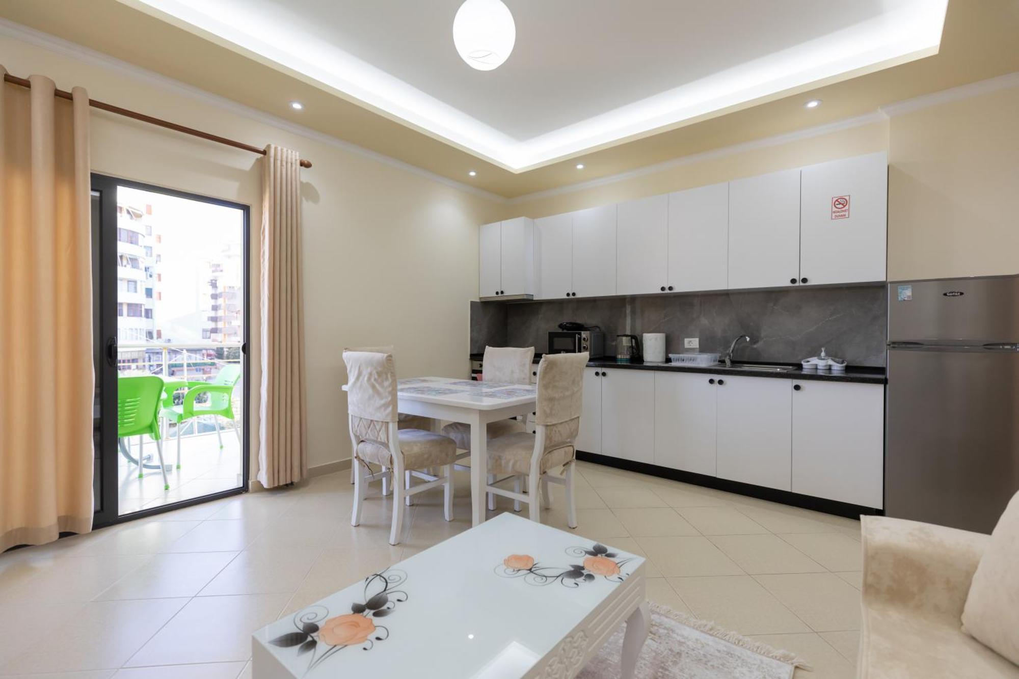 Vila Emi Apartment'S ドゥラス エクステリア 写真