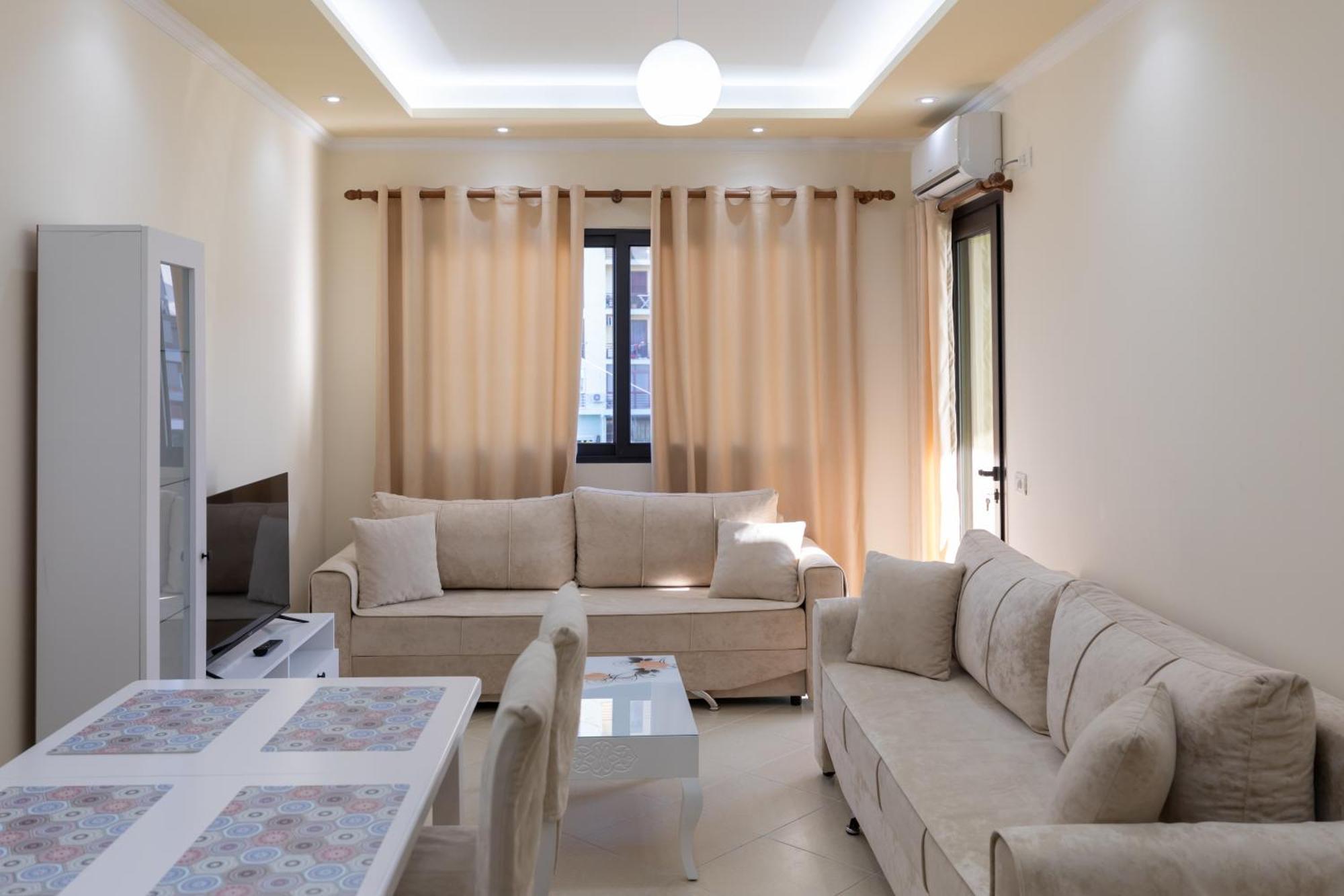 Vila Emi Apartment'S ドゥラス エクステリア 写真