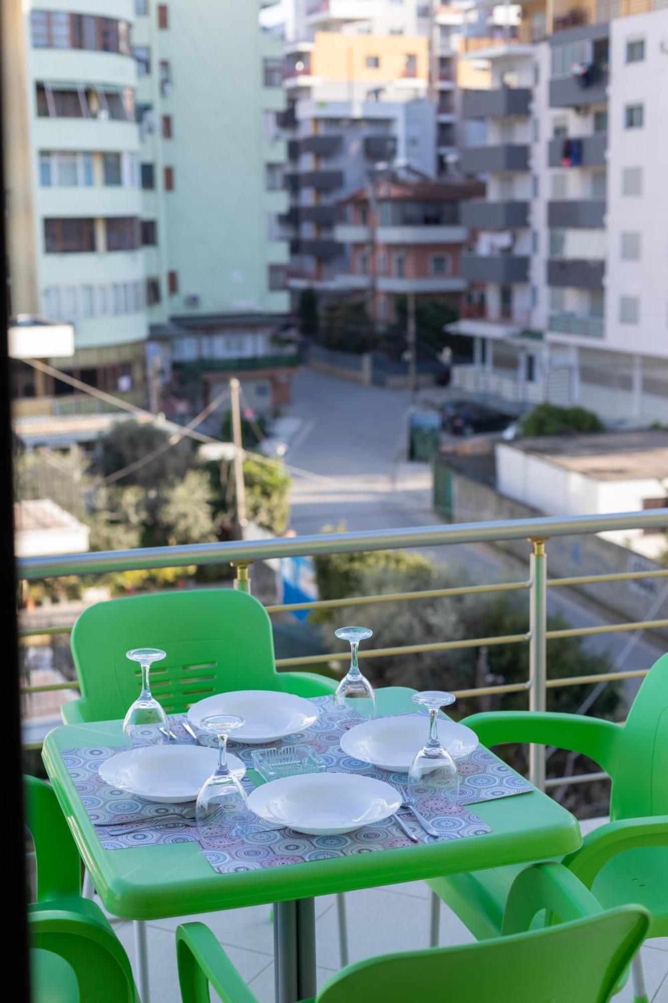 Vila Emi Apartment'S ドゥラス エクステリア 写真